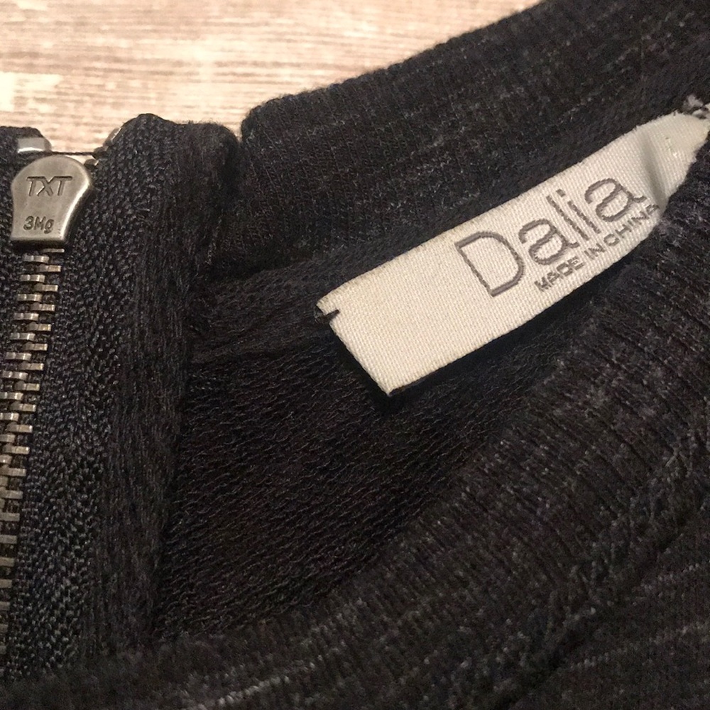 DALIA ROMPER - Picture 2 of 4